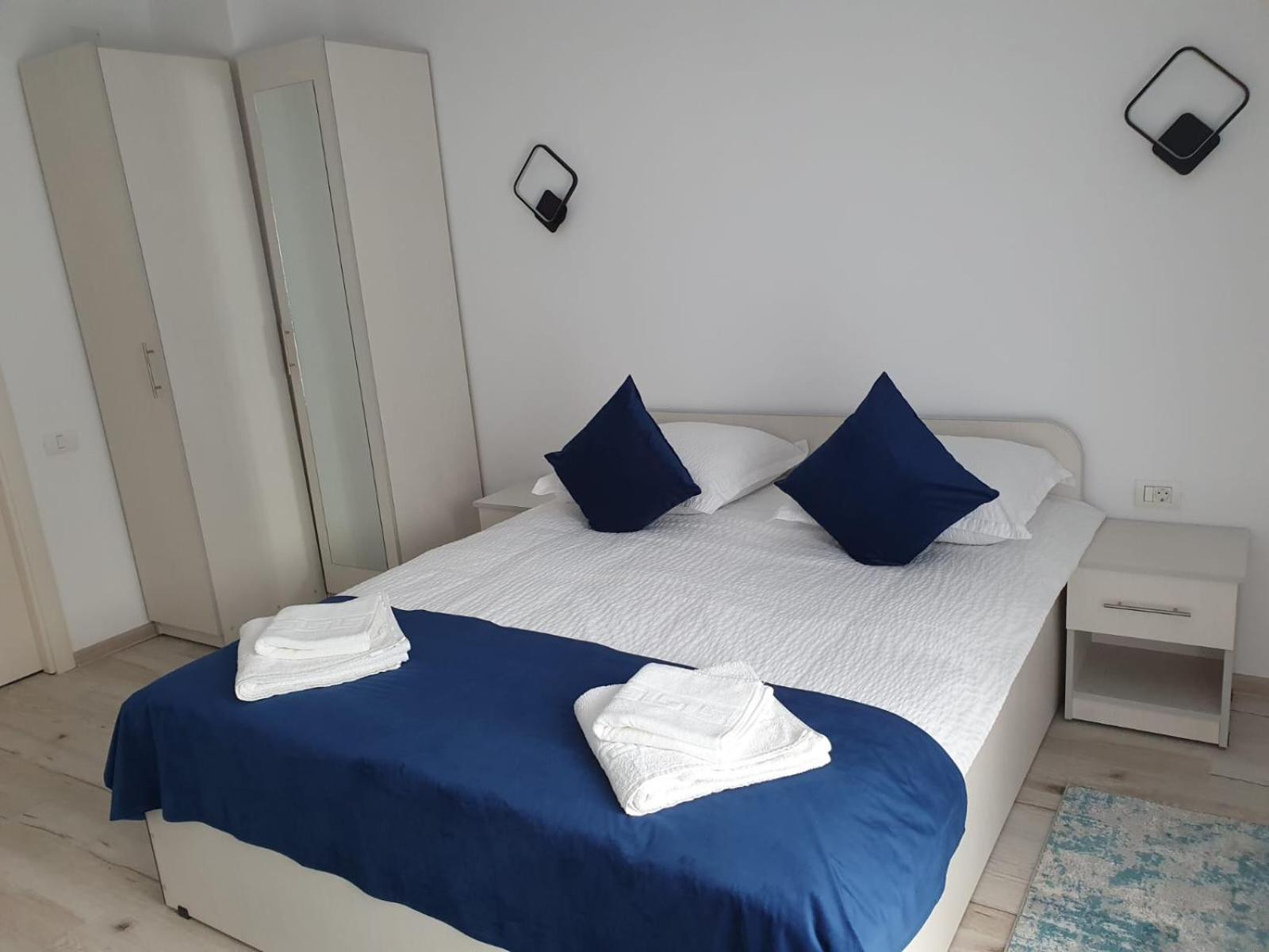 Casa Dani&Moni Hotel Moeciu De Sus Eksteriør billede